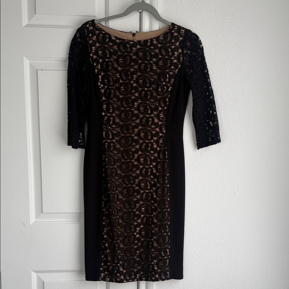 Anne Klein Elegant Black and Gold Long Sleeve Dress